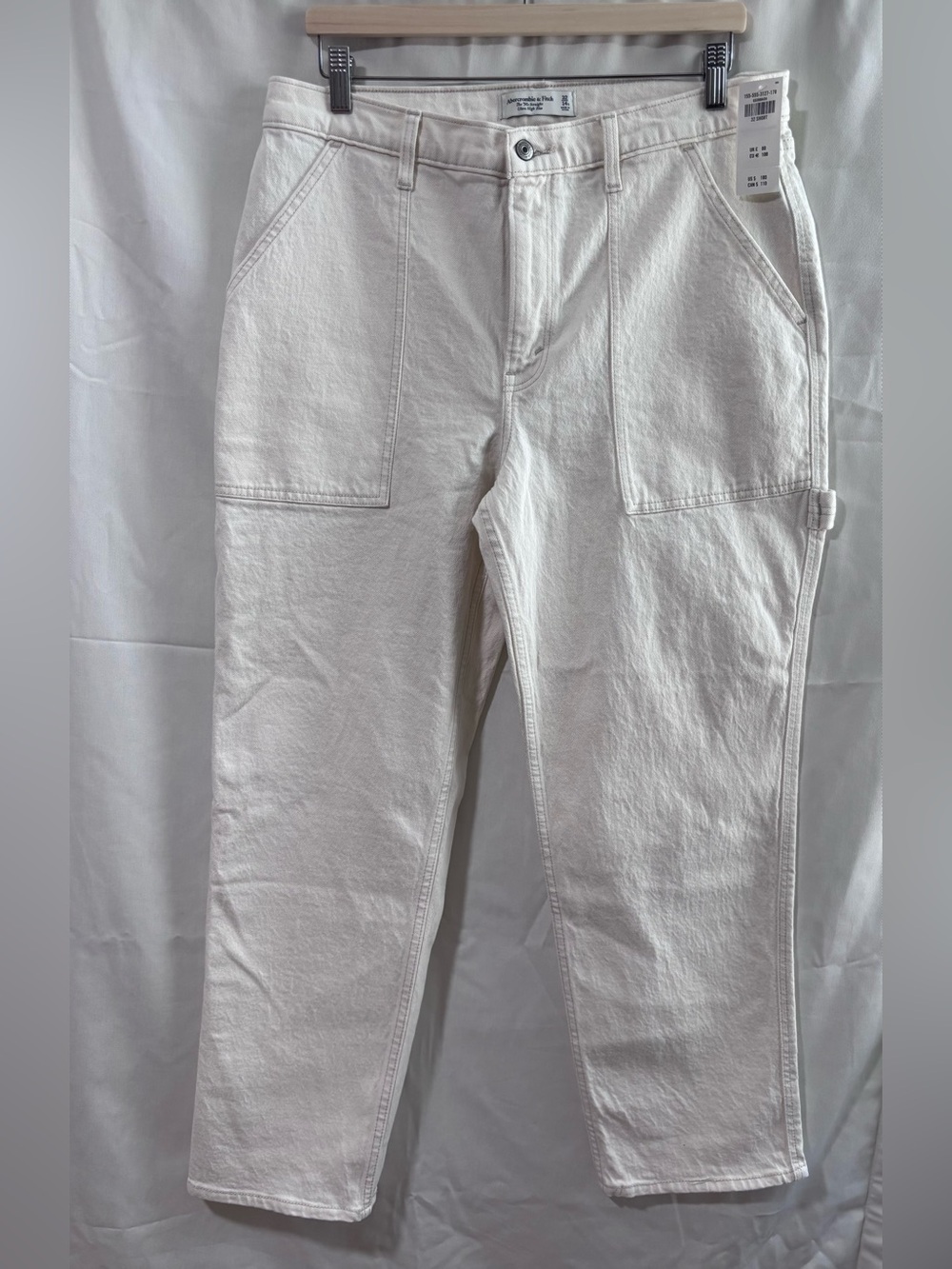 Abercrombie & Fitch Off-White Cargo Carpenter Jeans
